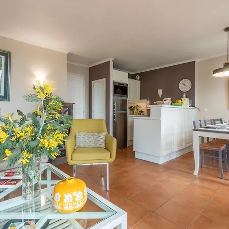 Grande Terrasse Vue Apartman *