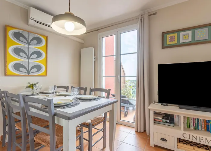 Grande Terrasse Vue アパート Saint-Raphaël