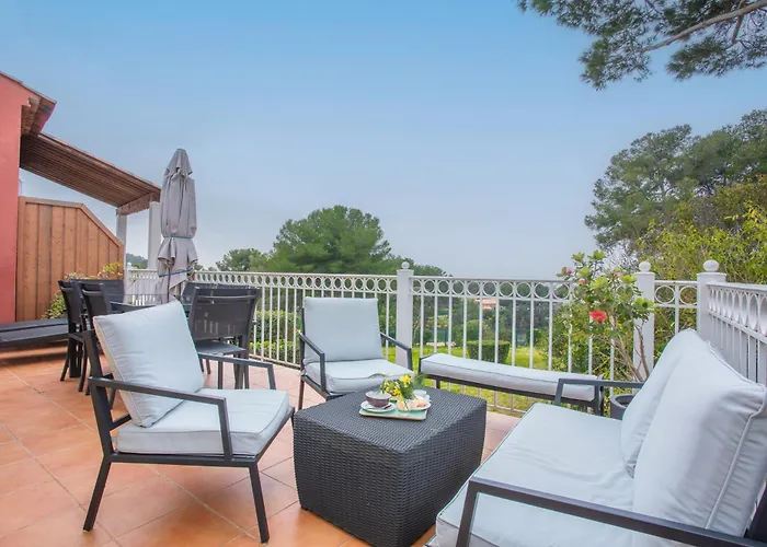 Grande Terrasse Vue アパート Saint-Raphaël